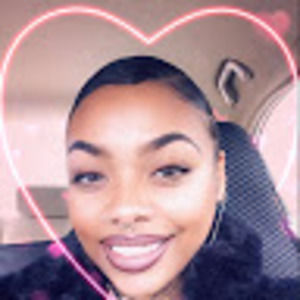 Meet your Posher, Simone